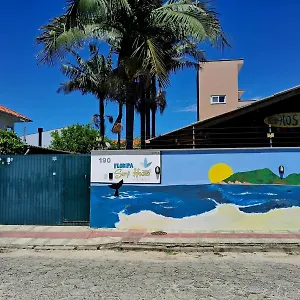 Floripa Surf Hostal